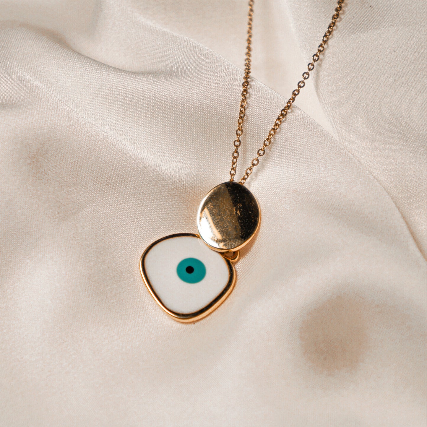 Collier Hydra
